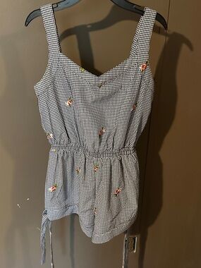 Juniors floral romper